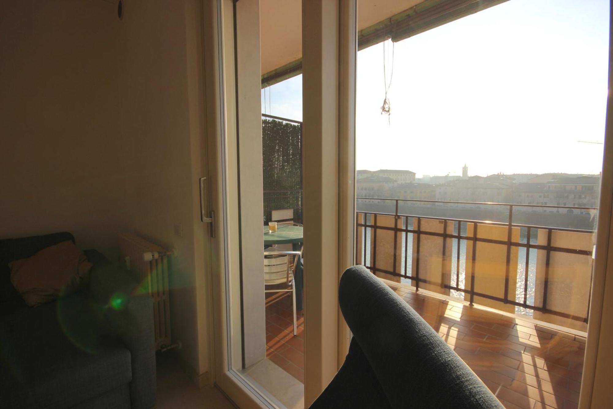 Vr Cangrande On The River Apartment Verona